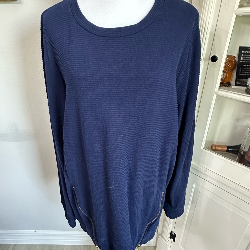 Crown & Ivy Navy Crew Neck Sweater